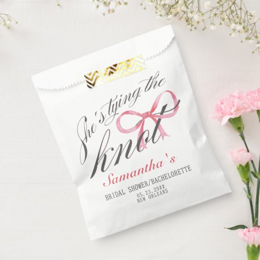 結び目の弓コケットブライダルシャワー フェイバーバッグ (封をした状態)