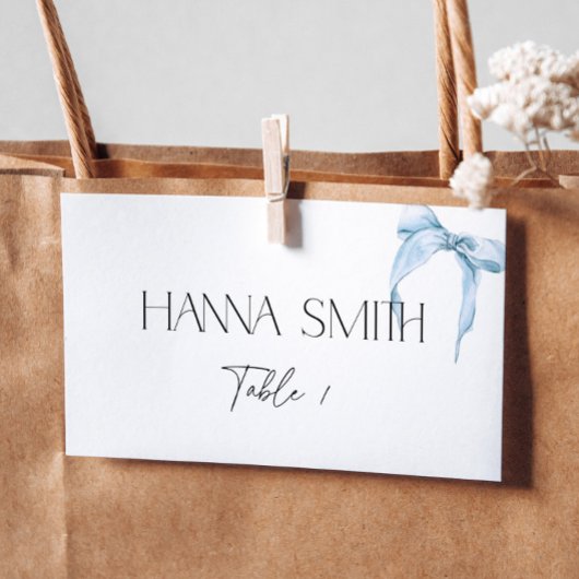 結び目を結ぶ何かブルーボウブライダルシャワー プレイスカード