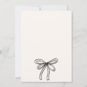 結び目を結んでいる手引き弓ブライダルシャワー 招待状 (裏面)