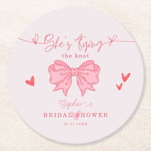 結び目赤面ピンクボウブライダルシャワー ラウンドペーパーコースター (正面)