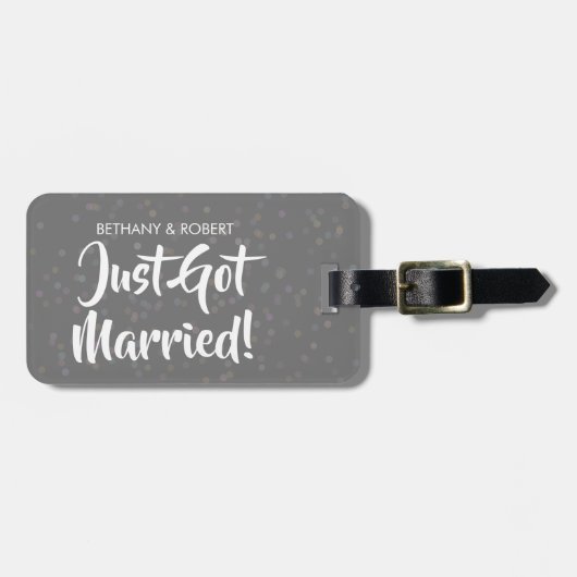 結婚おめでとうございます シルバー コンフェティ ラゲッジタグ (正面横)