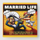 結婚おもしろい記念日のカスタマイズ可能ギフト スクエア壁時計 (正面)