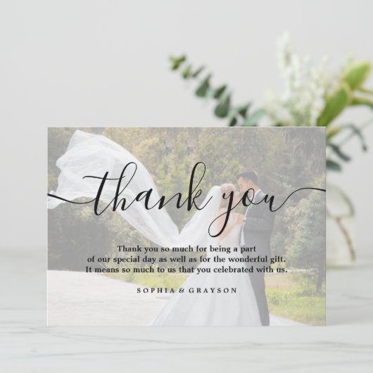 結婚さんのカスタム写真パーソナライズされたVellum サンキューカード (スタンド正面)