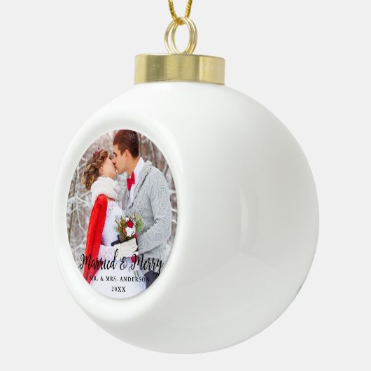 結婚したで及びメリーな結婚式の写真のクリスマスB セラミックボールオーナメント (右)