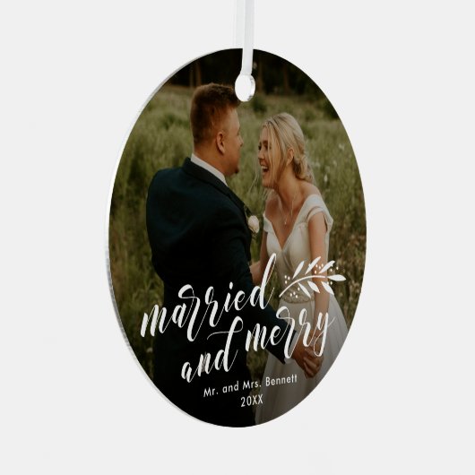 結婚したとスメリークリッ結婚トの写真 メタルオーナメント (正面右)