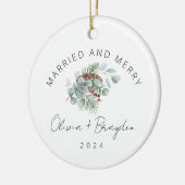 結婚したとメリー初めてのクリスマス写真 セラミックオーナメント (左)