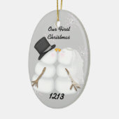 結婚したなキスをするな雪だるまChrismasの私達の第1雪片 セラミックオーナメント (左)