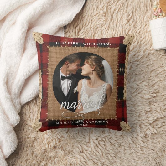 結婚したばかりの最初のクリスマス 木製の板のチェック柄 クッション (ブランケット)