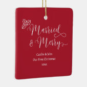 結婚したカスタムメリー第1回クリスマス新婚グリーン セラミックオーナメント (右)