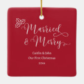 結婚したカスタムメリー第1回クリスマス新婚グリーン セラミックオーナメント (裏面)