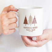 結婚した初めてのクリスマスメリーツリー休日ミセス・ミセス コーヒーマグカップ