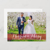 結婚した&カップフォトハメリーガキ赤いトリム シーズンポストカード (正面/裏面)