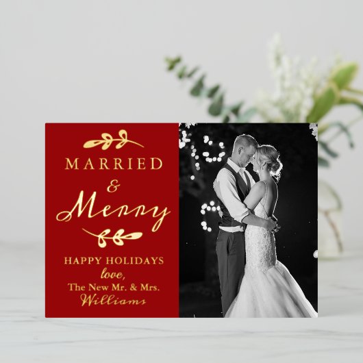 結婚した&メリーカップルの最初のクリスマスフォト実在 箔シーズンカード (立ち正面)