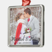 結婚した&メリー結婚の写真クリスマスB メタルオーナメント (左)