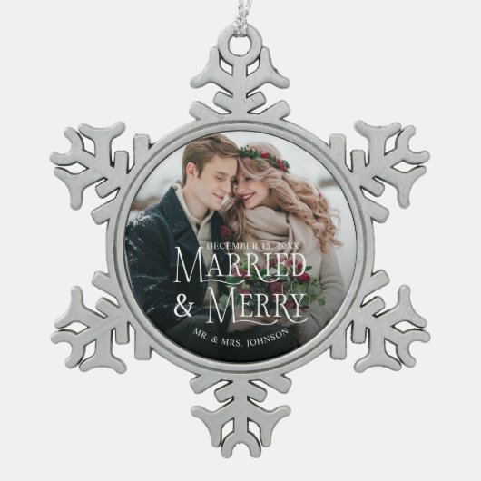 結婚した&写真メリー新婚クリスマス スノーフレークピューターオーナメント (正面)