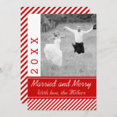 結婚した&赤メリー白いクリスマスのストライプ写真 シーズンカード (正面/裏面)