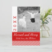 結婚した&赤メリー白いクリスマスのストライプ写真 シーズンカード (スタンド正面)