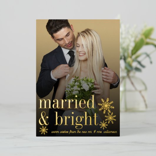 結婚したBright Newlywedsの結婚写真実在 箔シーズンカード (立ち正面)