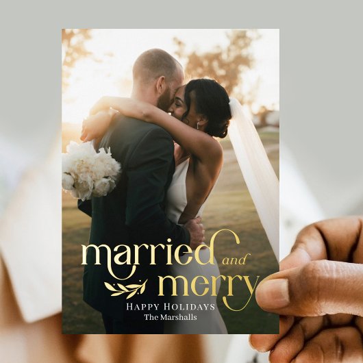 結婚して幸せな二人の新婚写真ホリデーカード 箔シーズンカード