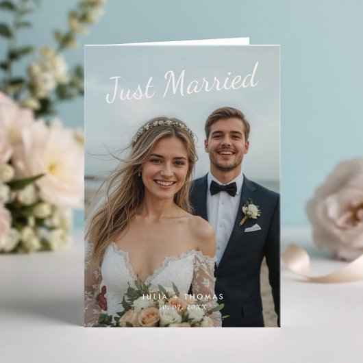 結婚しました 上品な結婚式の写真でお知らせ 招待状