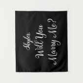結婚しようよ サイン 名前 ブラック ホワイト 結婚してくれる？ タペストリー (正面)