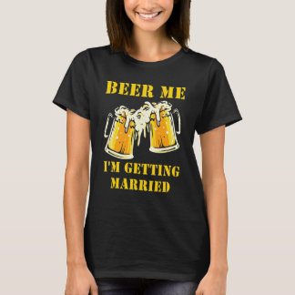 結婚する俺を乾杯!男の花婿バチェラーパーティー Tシャツ