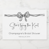 「結婚する彼女」モダンスクリプト ブライダルシャワー スパークリングワインラベル (シングルラベル)