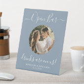 結婚のオープンバーパーソナライズされたダスティブルー写真 台座サイン (インサイチュ)
