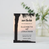 結婚のサンセットとパームツリーシルエットビーチシーン 案内ポストカード (スタンド正面)