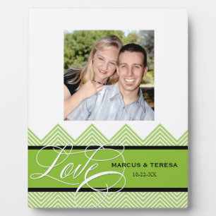 結婚のシ婚約したック・シェブロンモダン パーソナライズされた フォトプラーク