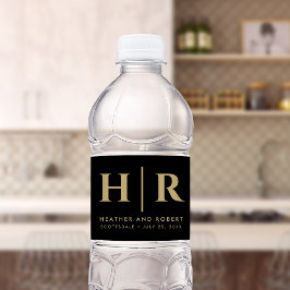結婚のモノグラムモダンカスタムの花嫁と花婿 ペットボトルラベル