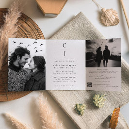 結婚のモノグラムモダン白黒写真QRコード 三つ折り招待状