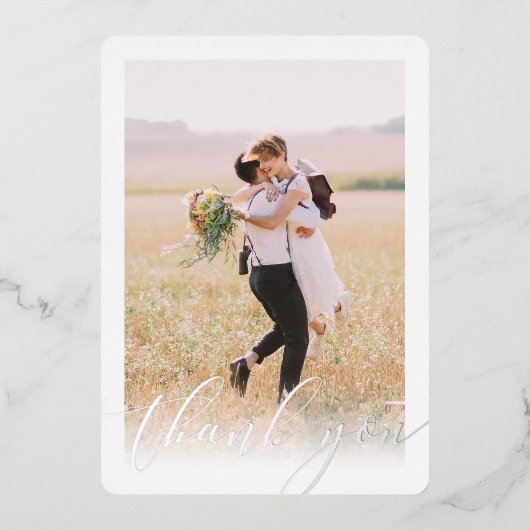 結婚の写真感謝していミニマモダンルオーバーレイ 箔招待状 (正面)