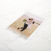 結婚の写真感謝していミニマモダンルオーバーレイ 箔招待状 (回転した状態)