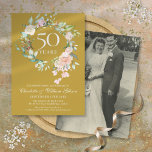 結婚の写真50周年記念フローラ 招待状<br><div class="desc">繊細な水彩のフローラグリーンガーランドを備えたシックなボタニカル50周年結婚の招待状は、特別な記念パーソナライズされた情報と一緒に楽しめる。あなたの写真お気に入りのを逆結婚にする。Thisisnomeによる設計©</div>