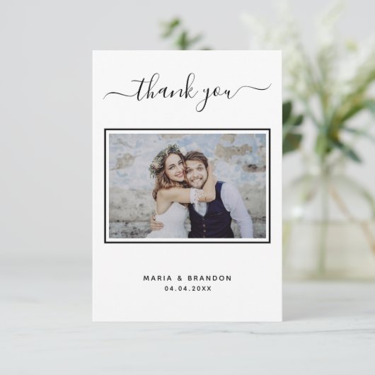 結婚の感謝してい白黒タイポグラフィ写真 サンキューカード (スタンド正面)