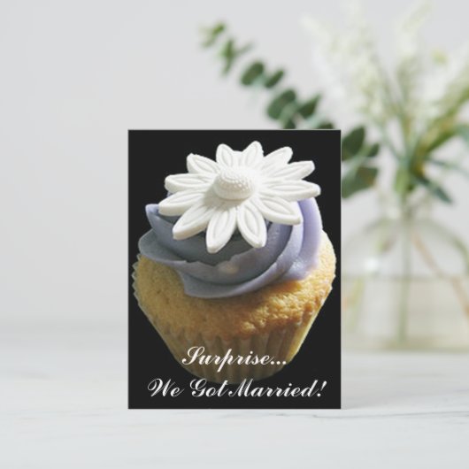 結婚の発表の郵便はがき 案内ポストカード (スタンド正面)