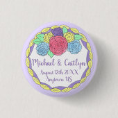 結婚の誕生日ブライダルシャワーフローララウンドケーキ 缶バッジ (正面)
