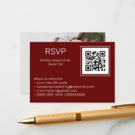 結婚のBurgundy RSVPオンラインQRコード写真 エンクロージャーカード