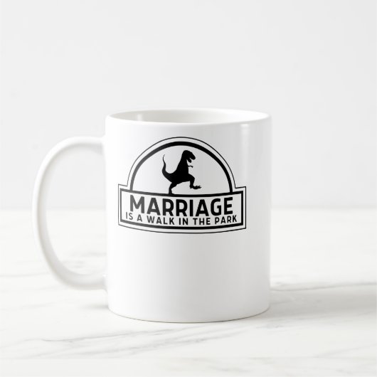 結婚は公園を散歩する コーヒーマグカップ (左)