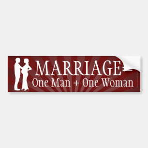 結婚は1人の男性+1人の女性バンパーステッカー バンパーステッカー