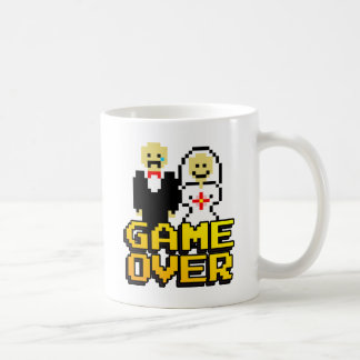結婚を巡るゲーム(8ビット) コーヒーマグカップ