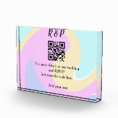 結婚サイトのRSVP QRコードに名前とテキストを追加 フォトブロック (右)