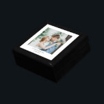 結婚パーソナライズされた写真木形箱 ギフトボックス<br><div class="desc">写真パーソナライズされたの結婚木製漆塗りの記念ボックス。この写真を自分の写真お気に入りのに結婚置き換える</div>