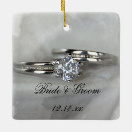 結婚リングや輪オン・グレー セラミックオーナメント