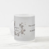 結婚ヴィンテージ葡萄つる植物エレガント祝 フロストグラスマグカップ (正面左)