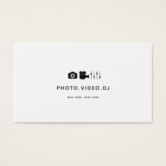 結婚写真家 |ビデオグラファー | DJ 2021 (正面)