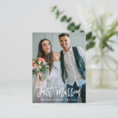 結婚写真　新婚　ブラシスクリプト　モダン ポストカード (スタンド正面)