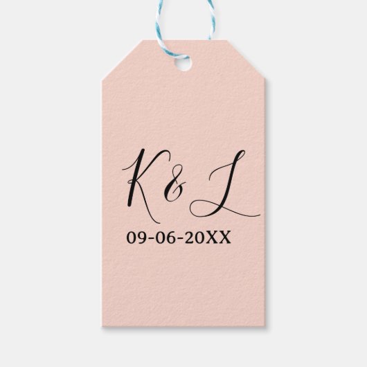 結婚式のカップルの名前の文字の日付の赤いパステル背景 ギフトタグ (正面)