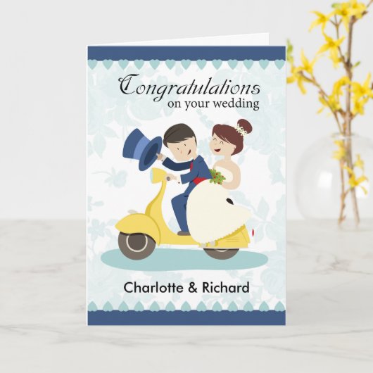 結婚式のグリーティングカード, スクーターに乗ったカップルをカスタマイズ カード (黄色い花)